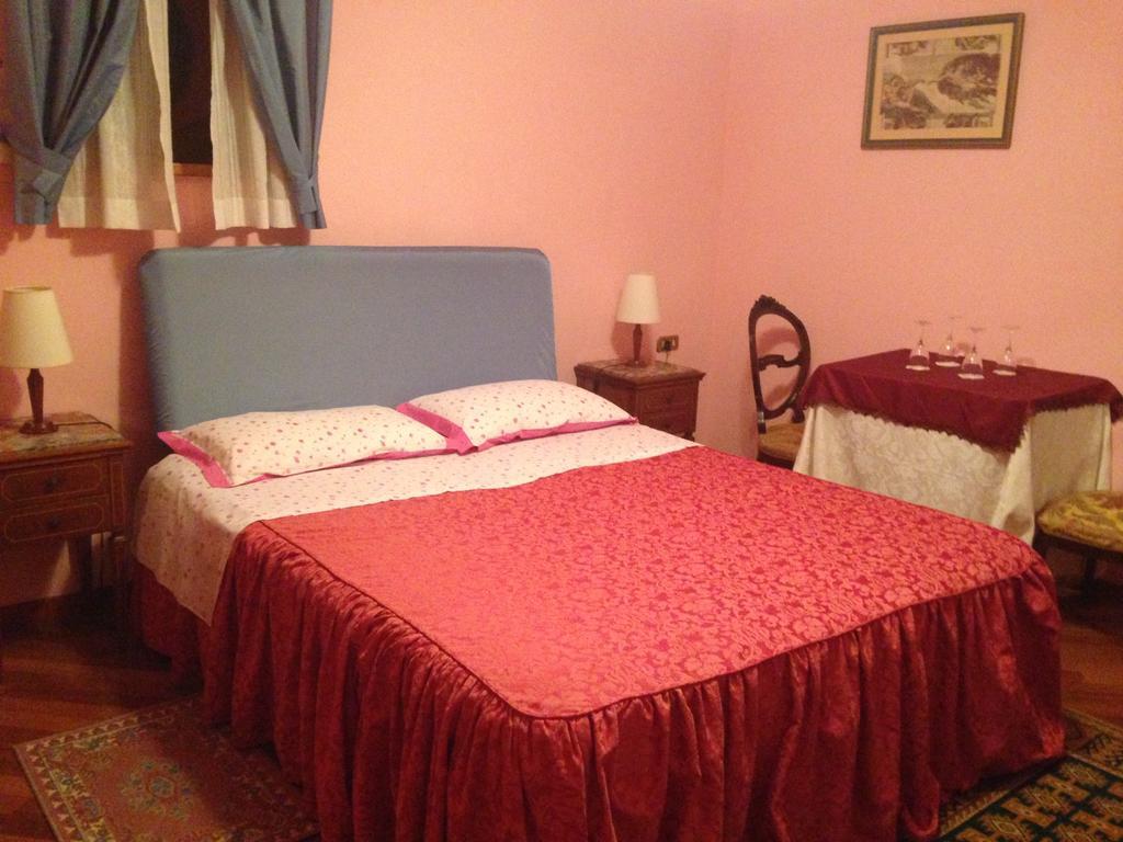Castello D'Abruzzo Hotel Ripa Teatina Habitación foto